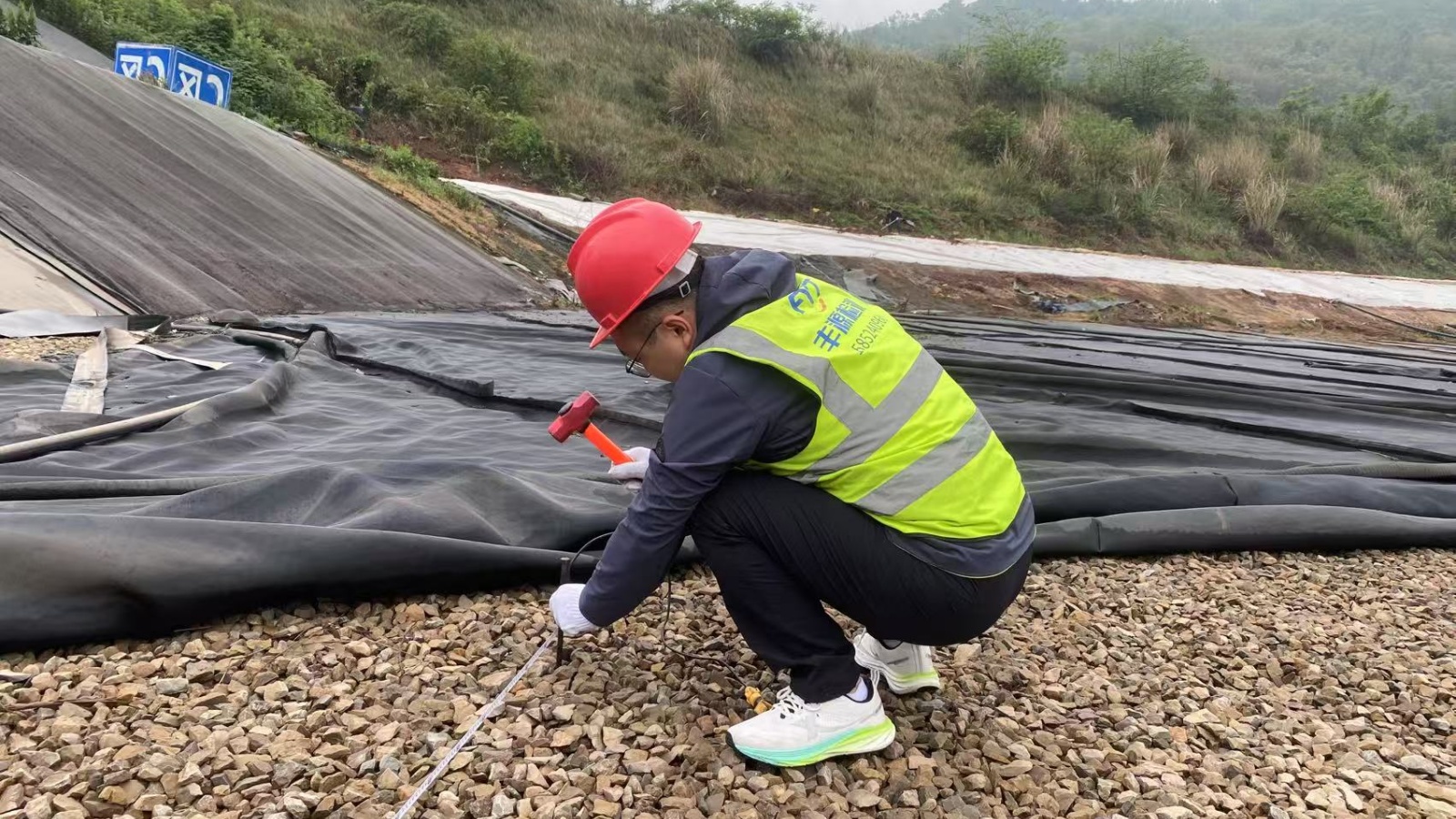 ���ܶȵ����ʷ�������񳡵ľ���������Щ��