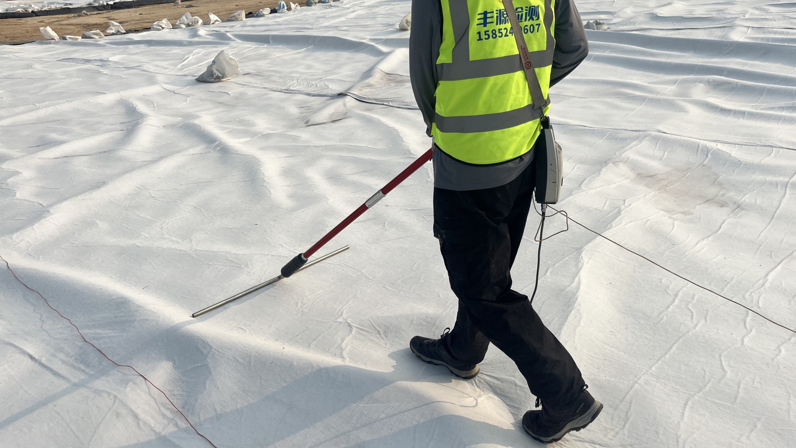 ����ĳ���ط����������©������