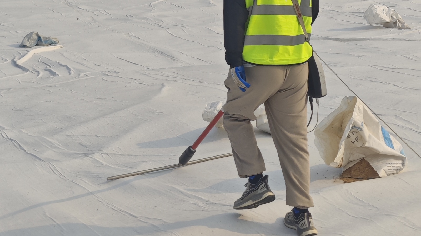 ����ĳ���ط����������©������